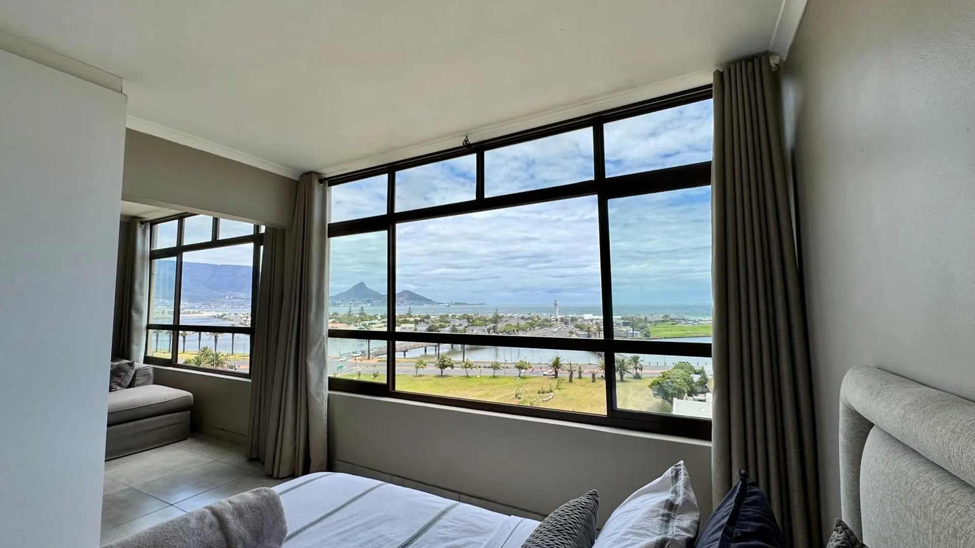 Apartment Island Views South Africa